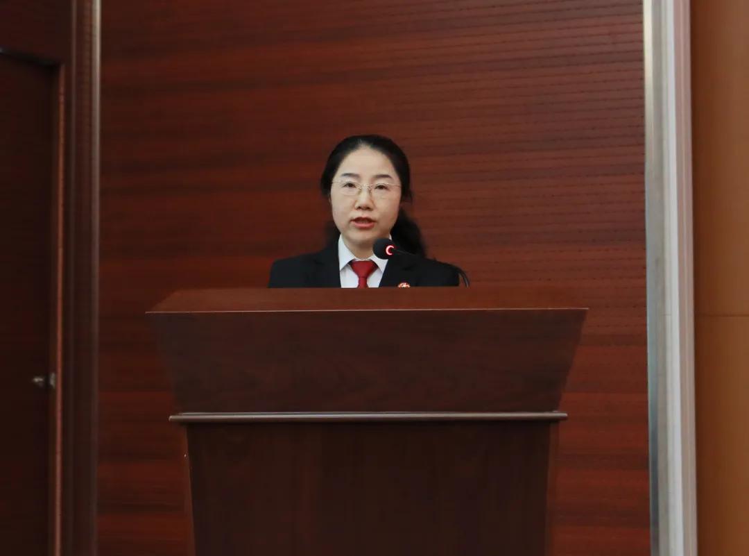 迈向未来的战略转型与成果展示，XXXX年最新述职报告总结与展望。