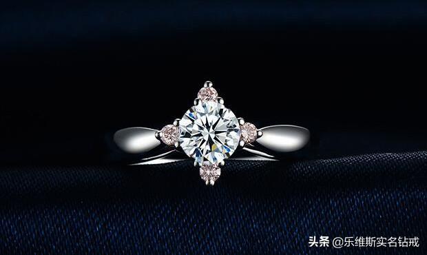 最新男钻戒款式，时尚与个性的完美融合